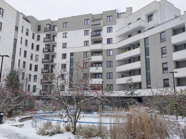 Lake Park Apartament With Free Parking Airport Netflix Lejlighed Warszawa Eksteriør billede
